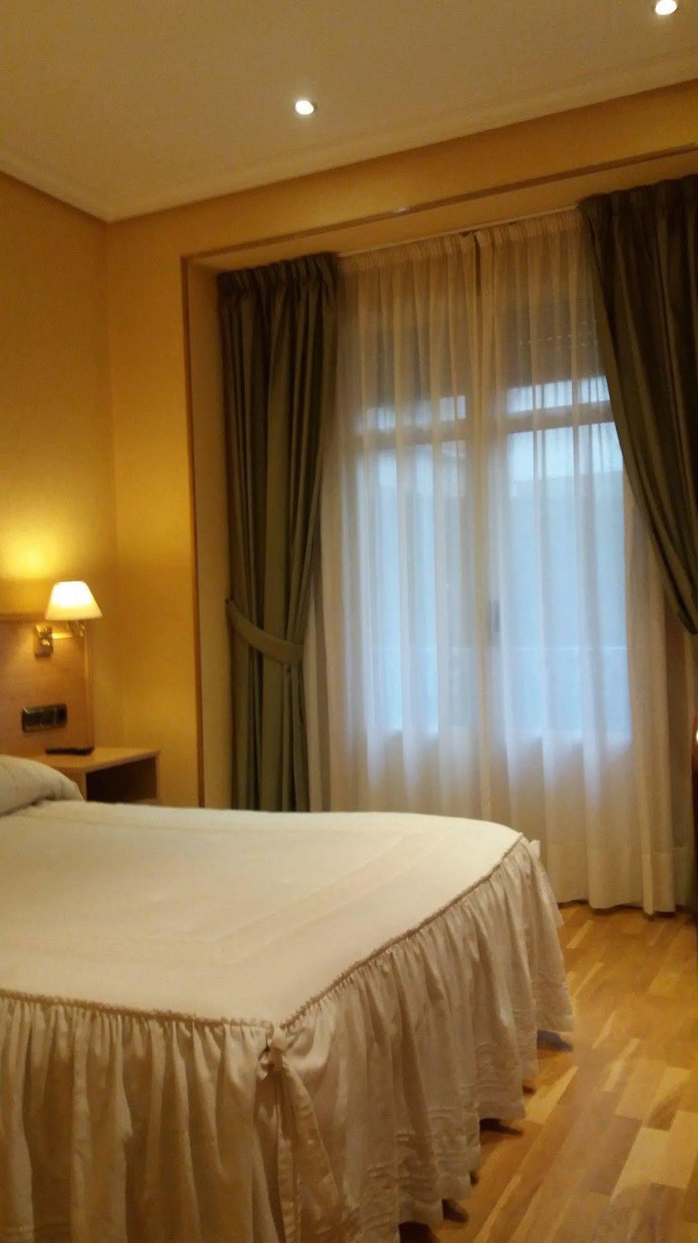 Pension La Concha San Sebastián Dış mekan fotoğraf